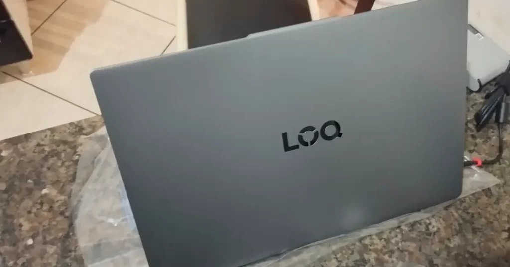 Notebook Lenovo LOQ é bom? Veja os pontos positivos e negativos do modelo 83ME0007BR