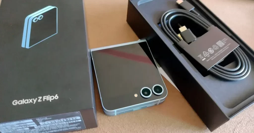 Galaxy z Flip 6